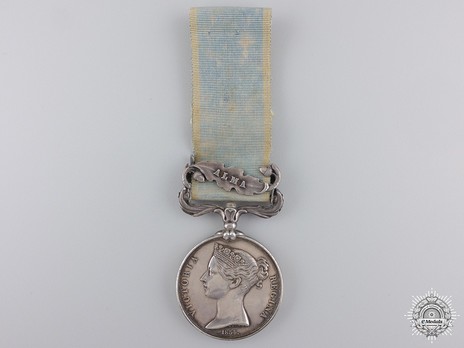 Silver Medal (with “ALMA” clasp) Obverse