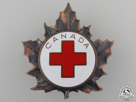 Red Cross Cap Badge Obverse