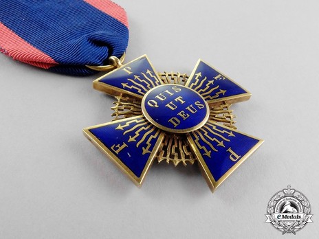 Royal Order of Merit of St. Michael, II Class Knight Cross Obverse