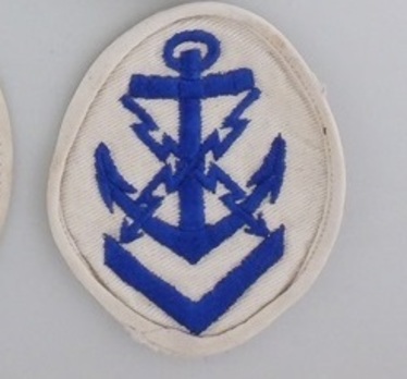 Kriegsmarine Obermaat Teletypist Insignia (embroidered) Obverse