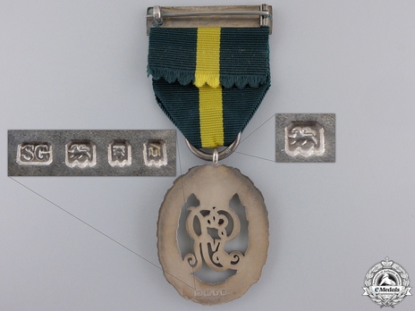 Decoration (with King George V cypher) Reverse