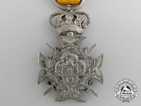 I Class Cross (for Non-Commissioned Officers and Soldiers, for 30 Years, 1882-) (by François Wunsch) Obverse
