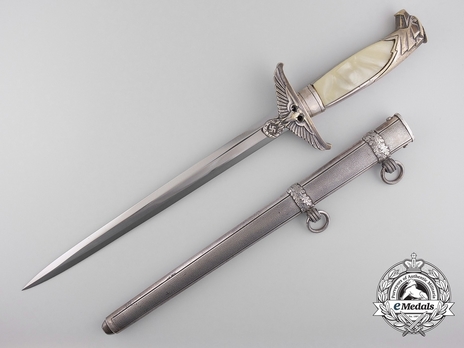 Diplomatic Corps Official's Dagger Obverse with Scabbard