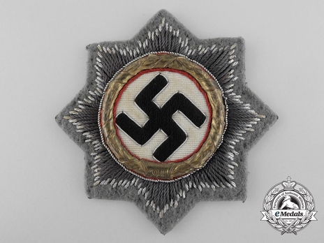 German Cross, in Gold, in Cloth (Waffen-SS) Obverse