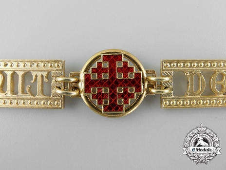 Equestrian Order of Merit of the Holy Sepulcher of Jerusalem (Type II) Collar Obverse Detail