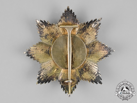 Order of the Rue Crown, Breast Star Reverse