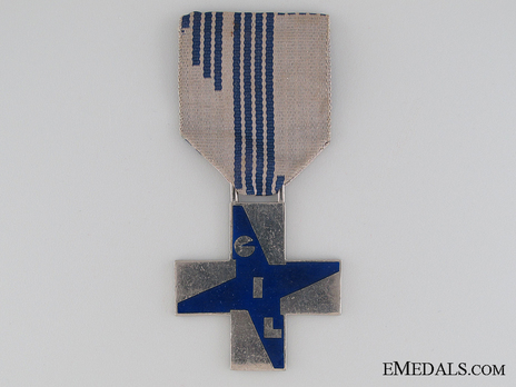 Cross of Merit of the Italian Fascist Youth, for Young Men (in silvered bronze) Obverse