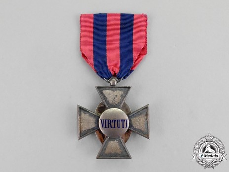 Royal Order of Merit of St. Michael, Merit Cross (without crown) Reverse