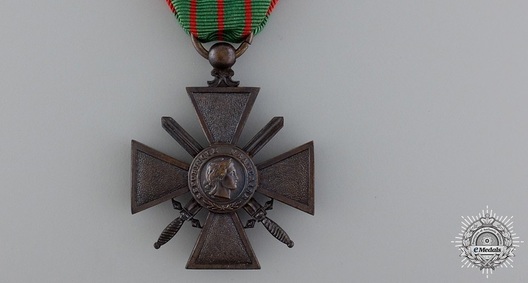 Bronze Cross (without reverse date) Obverse