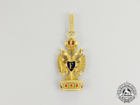 Order of the Iron Crown, Type III, Civil Division, II Class (in Gold) Obverse