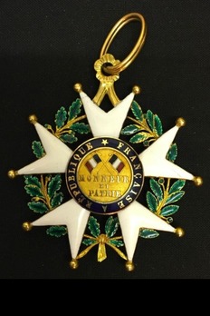 Order of the Legion of Honour, Type V, Commander Reverse