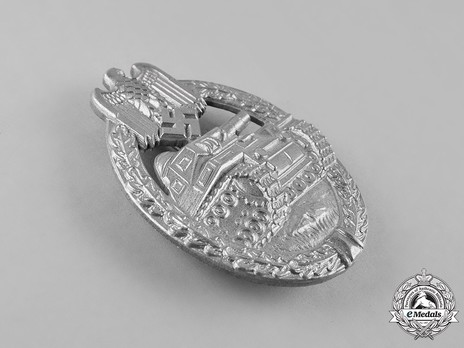 Panzer Assault Badge, in Silver, by E. F. Wiedmann (in tombac) Obverse