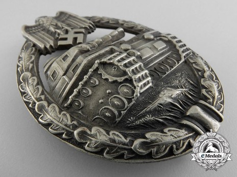 Panzer Assault Badge, in Silver, by C. E. Juncker (in nickel silver) Obverse