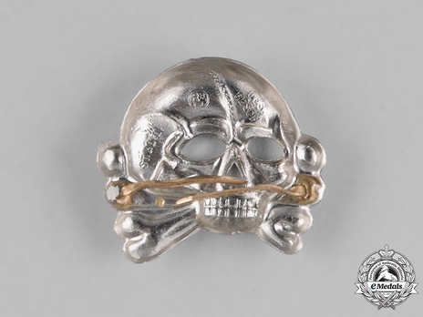 Allgemeine SS Metal Cap Death's Head Type I (nickel-silver) Reverse