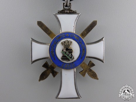 Order of Merit, Type II, Military Division, II Class Knight Reverse