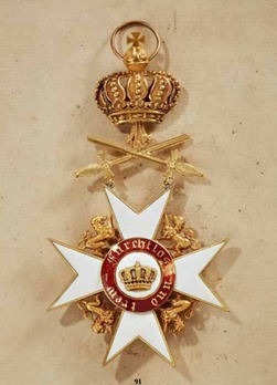 Order of the Württemberg Crown, Military Division, Grand Cross (in gold) Obverse