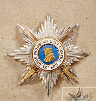 Order of Philip the Magnanimous, Type II, Grand Cross Breast Star with Swords Obverse