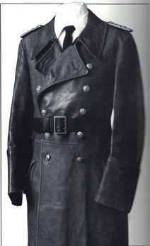 Kriegsmarine Coastal Artillery Leather Greatcoat Obverse