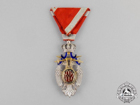 Order of the White Eagle, Type II, Military Division, V Class Reverse