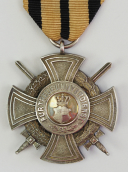 House Order of Hohenzollern, Type II, Military Division, Silver Merit Cross Obverse