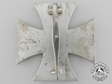 Iron Cross I Class, by F. Orth (15, magnetic) Reverse