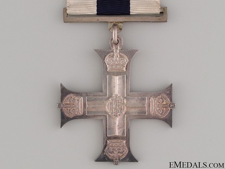 Silver Cross (1914-1937) Obverse