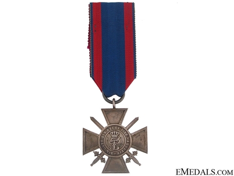 House Order of Duke Peter Friedrich Ludwig, Military Division, II Class Honour Cross (in white metal) Obverse
