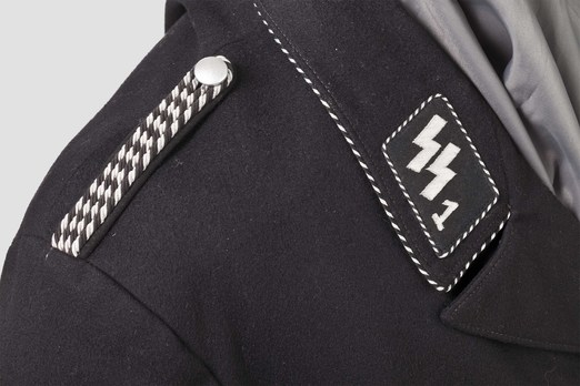 Allgemeine SS NCO/EM's Black Service Tunic M32 Detail