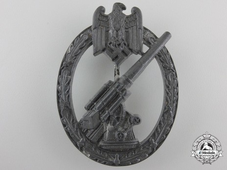 Army Flak Badge, by Förster & Barth Obverse