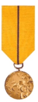 Medal for Merit, I Class Gold Medal Obverse