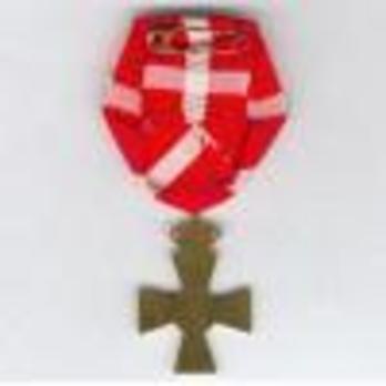 Cross (King Christian X for 8 years) Reverse