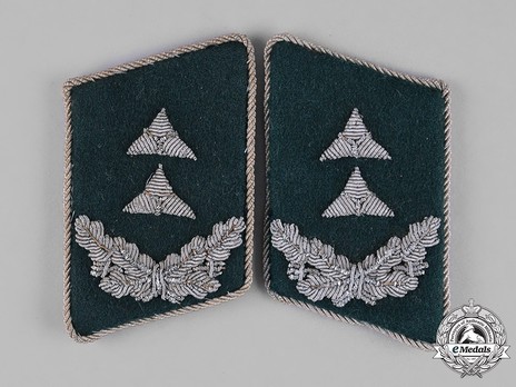 Luftwaffe Administrative Oberleutnant Collar Tabs (Gehobener Dienst) Obverse
