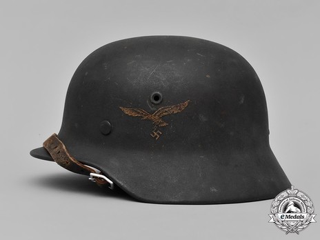 Luftwaffe Steel Helmet M42 Left Side
