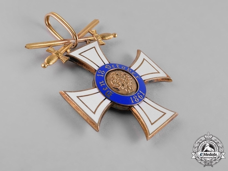 Order of the Crown, Military Division, Type II, II Class Cross (swords on ring, in silver gilt) Reverse