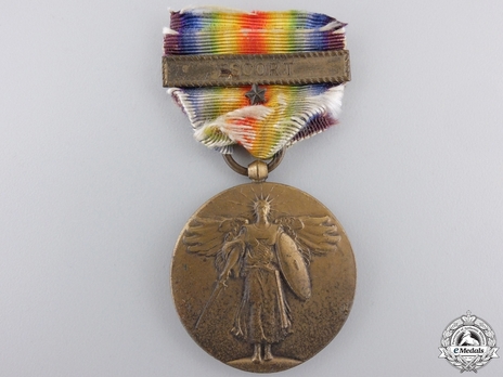 World War I Victory Medal  (with Navy "ESCORT" clasp) Obverse