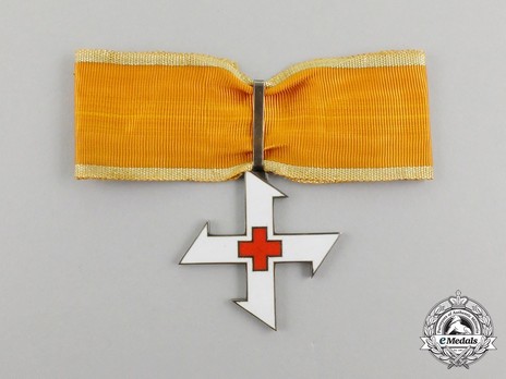 Order of the Queen Marie, I Class Cross Obverse