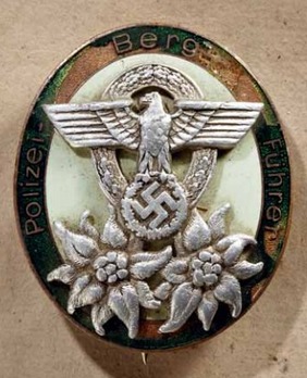 Police Mountain Guide Badge Obverse