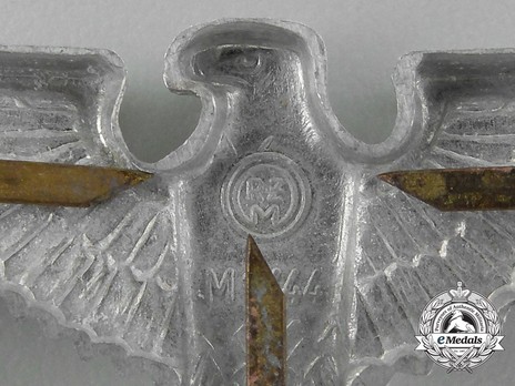 German Army 2nd Pattern Metal Cap Eagle Insignia Detail