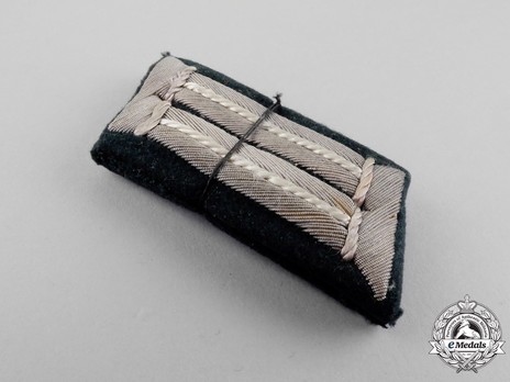 German Army Infantry Officer Ranks Field Collar Tabs Obverse