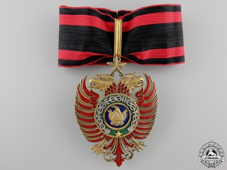 Order of Skanderbeg, Type II, Grand Officer's Cross Obverse