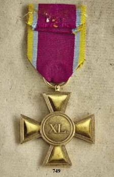 Long Service Cross for Officers for 40 Years Obverse