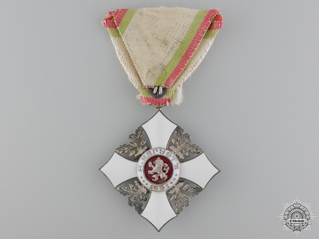 Order of Civil Merit, Type II, V Class Knight Obverse
