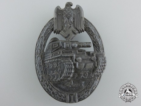 Panzer Assault Badge, in Silver, by Unknown Maker: Seven Wheels Obverse
