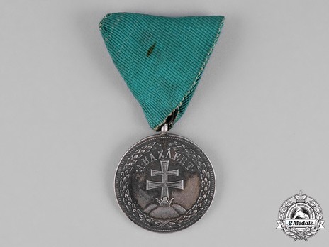 Hungarian Order of Merit, Medal of Merit in Silver, Civil Division Obverse