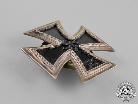 Iron Cross I Class, by R. Souval (L 58, screwback, magnetic) Obverse