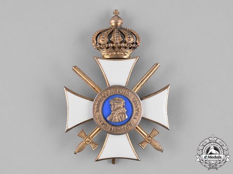Order of Philip the Magnanimous, Type II, Honour Cross with Swords (with crown) Obverse