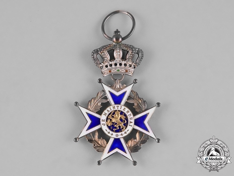 Order of Orange-Nassau, Knight (Civil Division, 1892-1970) Obverse