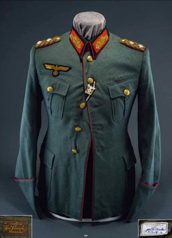 German Army General's Piped Field Tunic Obverse