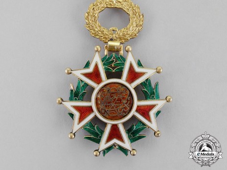 Order of the Brilliant Star of Zanzibar, Type IV, V Class Knight (with portrait) Reverse