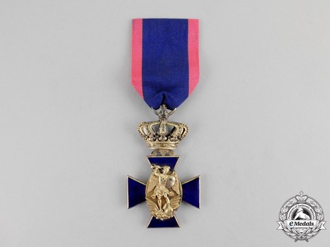 Royal Order of Merit of St. Michael, III Class Cross (in silver gilt) Obverse